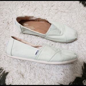 Mint blue Toms
